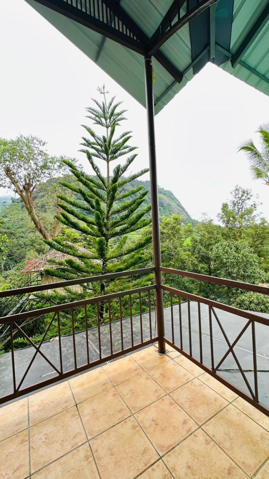 Wild Elephant Resort Kallar Vattiyar Exterior photo