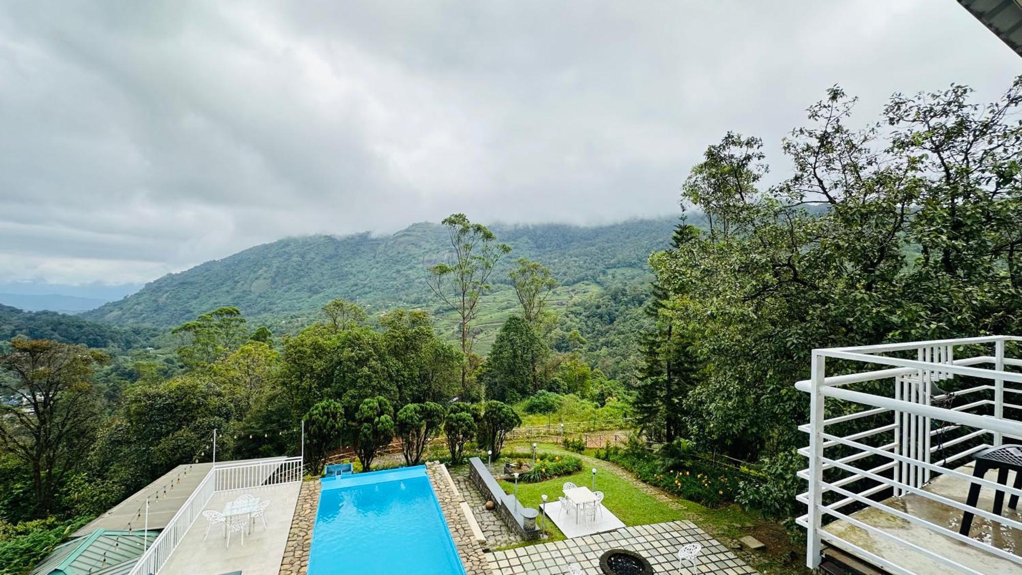 Wild Elephant Resort Kallar Vattiyar Exterior photo